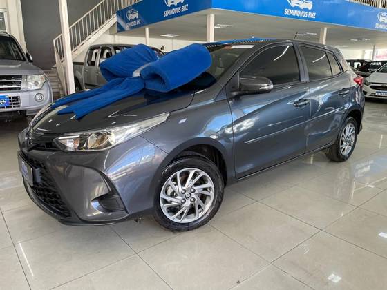TOYOTA YARIS 1.5 16V FLEX XS MULTIDRIVE TOYOTA YARIS 1.5 16V FLEX XS MULTIDRIVE